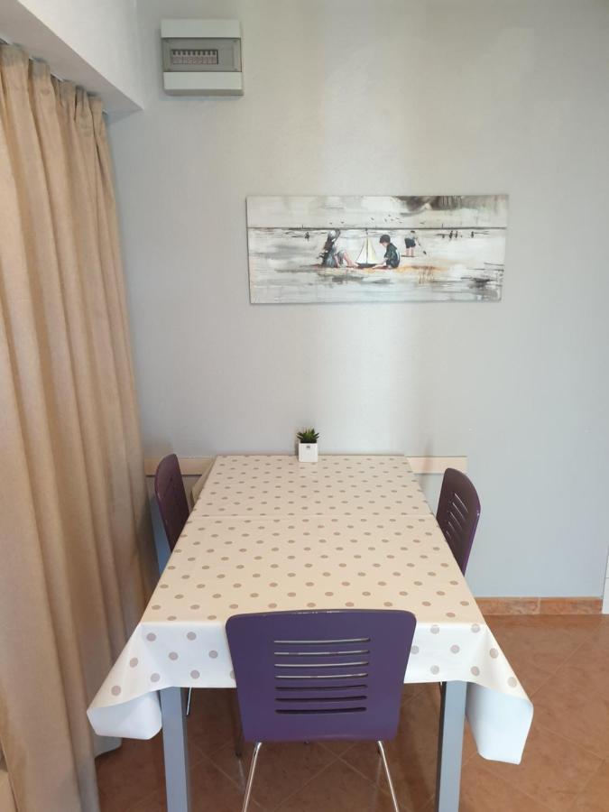 Apartments Zdenka Vinišće Eksteriør bilde